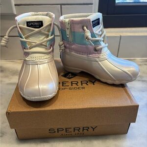 Little Girls Sperry Kids' White and Pastel Boots